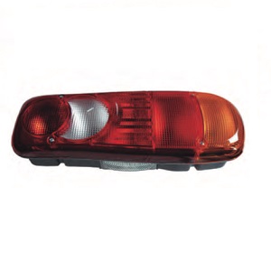 01135190 – Piloto Daf-Nissan-Renault Con Reflex Izq