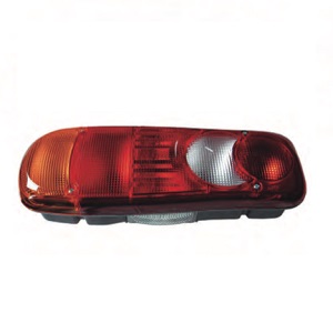 01135395 – Piloto Nissan C/Pas. Con Luz Matrícula,
